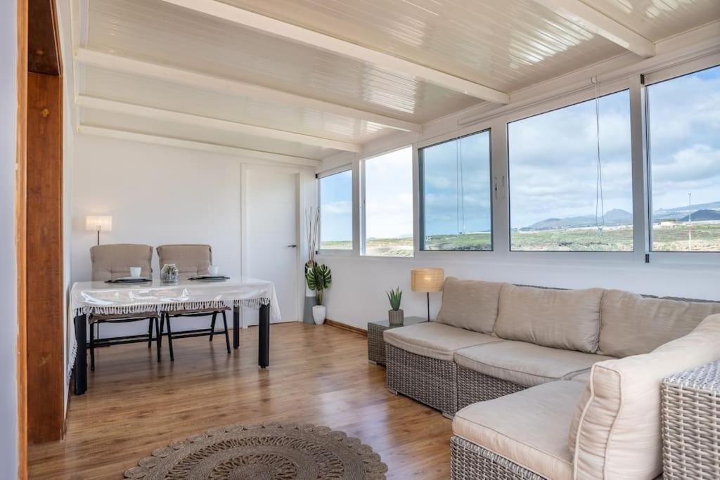 Fabuloso Atico, Con Amplia Terraza El Medano  Luaran gambar