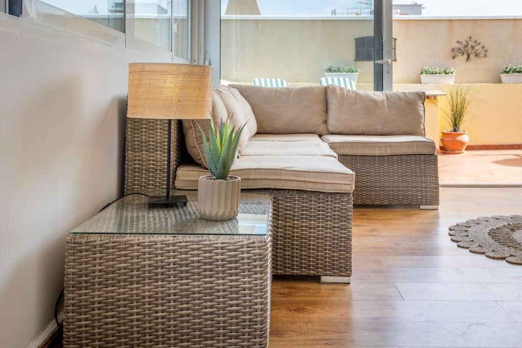 Fabuloso Atico, Con Amplia Terraza El Medano  Luaran gambar